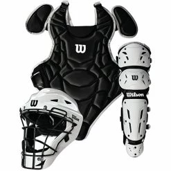 WILSON SPORTING GOODS Wilson EZ Gear 2.0 Youth Baseball Catcher’s Set Size S/M: WB572020